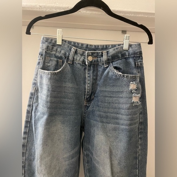 SHEIN distressed Jeans size Small / 4 - Picture 3 of 8
